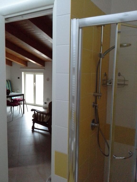 Casa Vacanze The Flea'S Home ฟอนดี ห้อง รูปภาพ